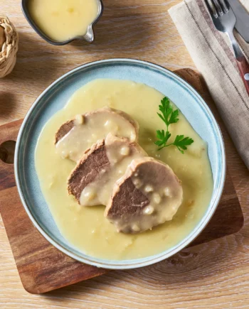 Zwiebelfleisch - Rindfleisch in Zwiebelsauce