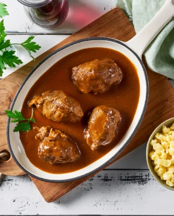 Schweinebäckchen in Rotweinsauce